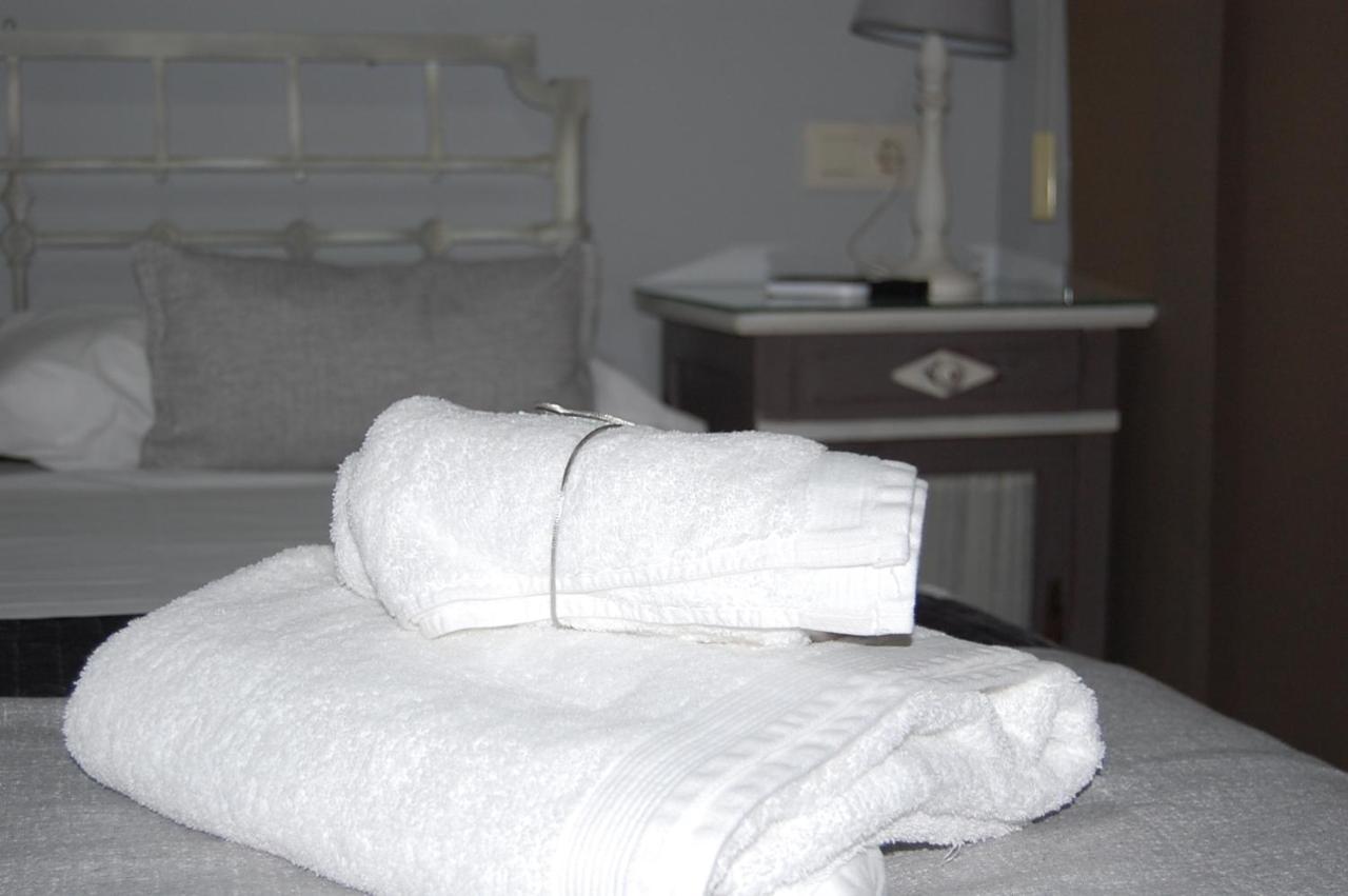 Apartamentos Los Jardines& Parking Kordoba Bagian luar foto